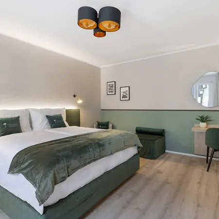 ベッド・アンド・ブレックファスト Living Boutique 3*