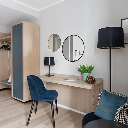 ベッド・アンド・ブレックファスト Living Boutique アスコナ