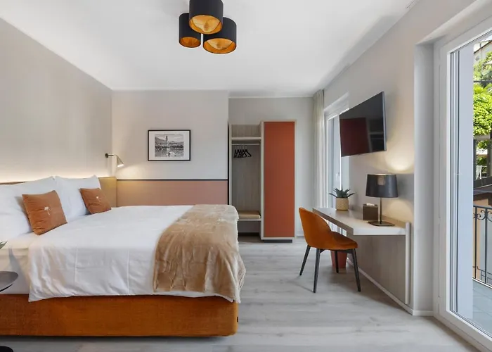 Living Boutique 3* 아스꼬나