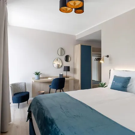 Living Boutique Отель
