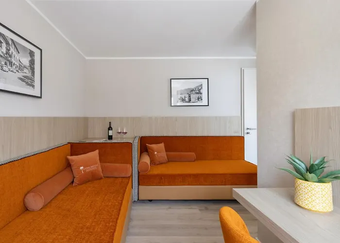 Bed & Breakfast Living Boutique